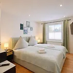 Appartement Exklusiv Haus Pietsch - Perfekt Fuer Geschaeftsreisende, Monteure Und Familien - Boxspringbetten - Smart Tv - Garten *