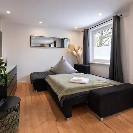 Exklusiv Haus Pietsch - Perfekt Fuer Geschaeftsreisende, Monteure Und Familien - Boxspringbetten - Smart Tv - Garten 公寓