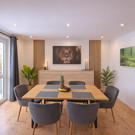 公寓 Exklusiv Haus Pietsch - Perfekt Fuer Geschaeftsreisende, Monteure Und Familien - Boxspringbetten - Smart Tv - Garten